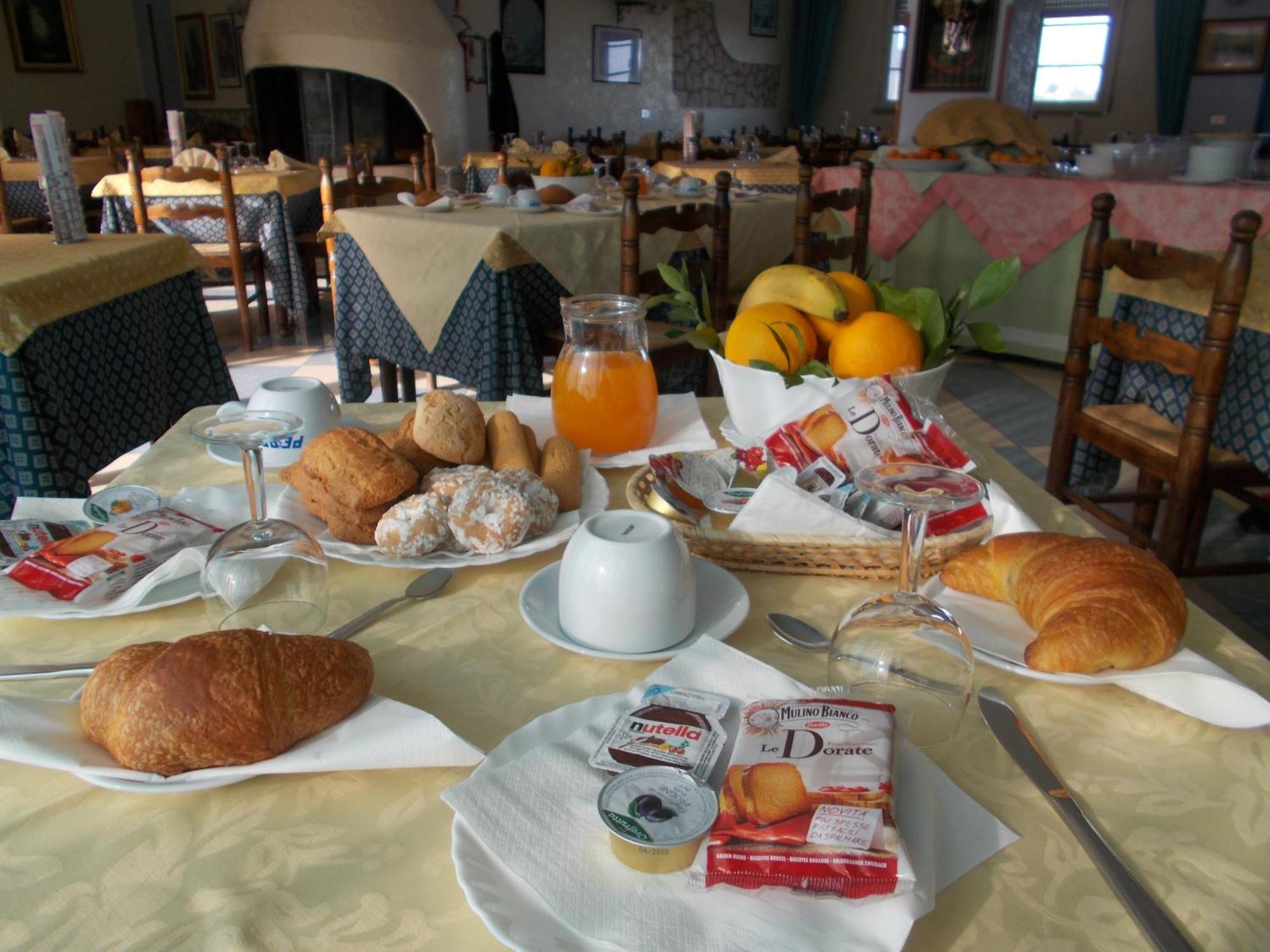 Hotel Maremonti Віко-дель-Ґарґано Екстер'єр фото